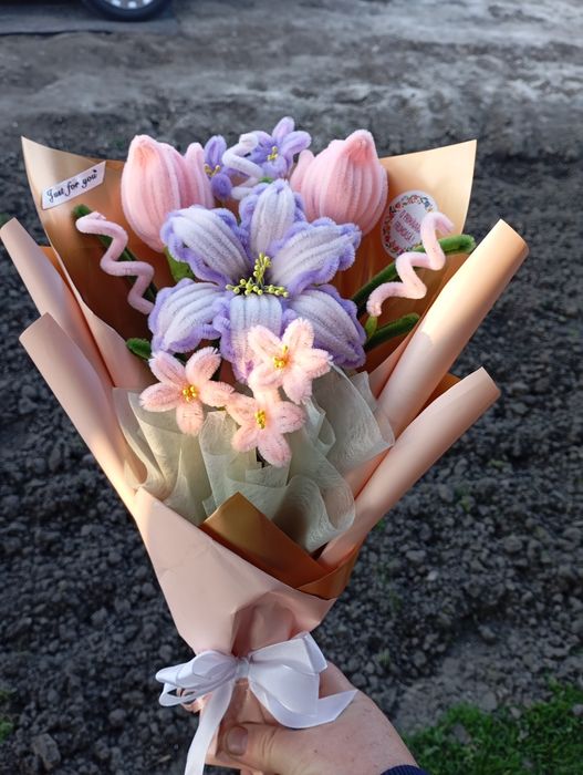 Buchete flori handmade din sârmă plușată 
Nu se ofilesc niciodată și