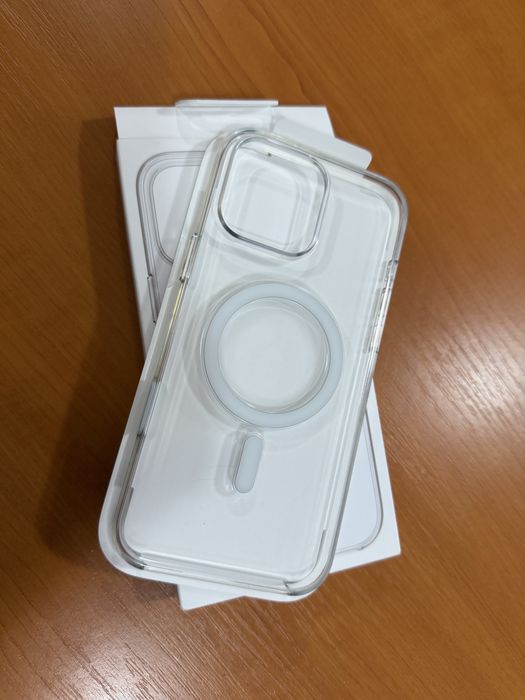 iPhone 16 Pro Max Black Titanium – 256 GB – stare perfectă