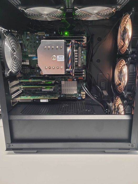 Server Supermicro X11SPM-TF vROC + Xeon Gold 6138 20c 40th 2 GHz