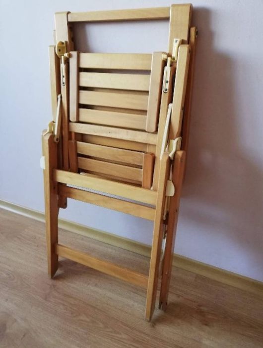 Scaun de masă pentru copii