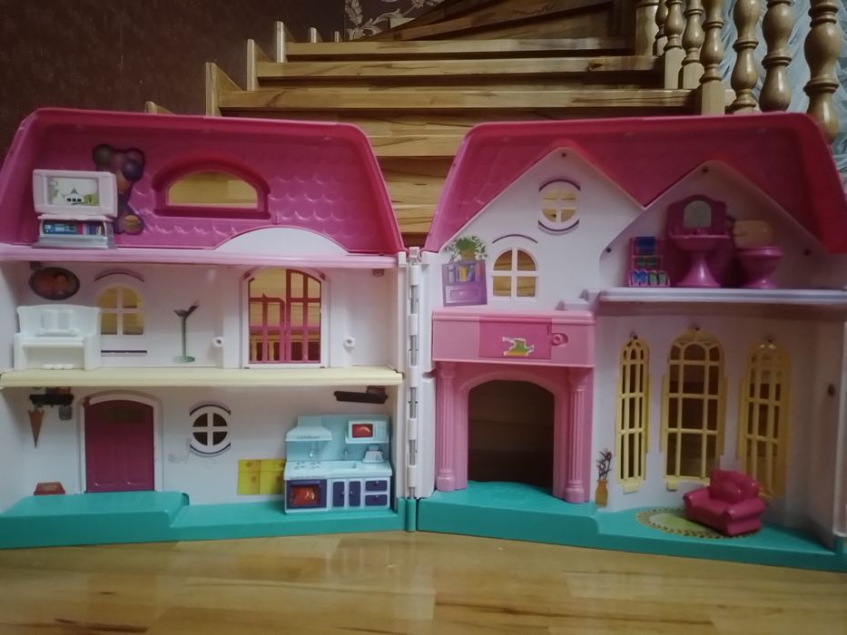 Детский игрушечный домик