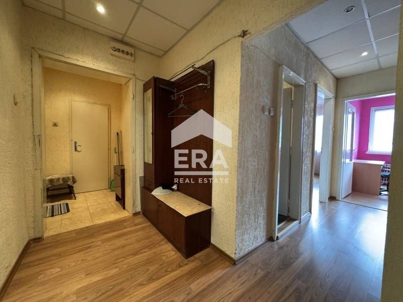 ЕКСКЛУЗИВНО! ЕРА Дръстър предлага за продажба тристаен апартамент в ра