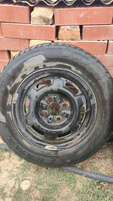 175/70/13. 2штук. Кама