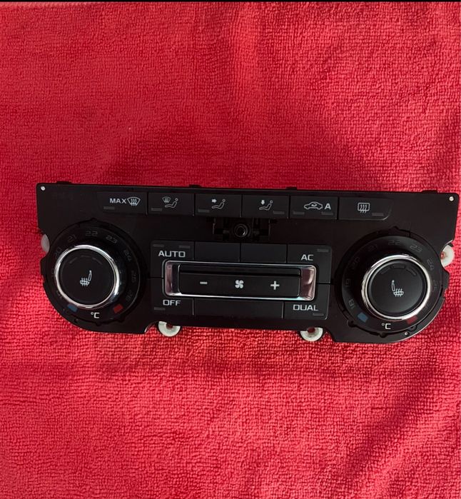 Vând panou climă si bloc lumini