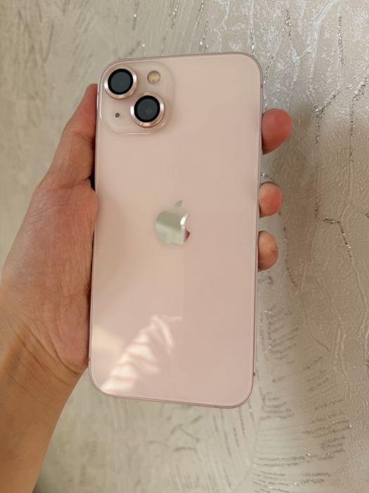 Iphone 13 розовый