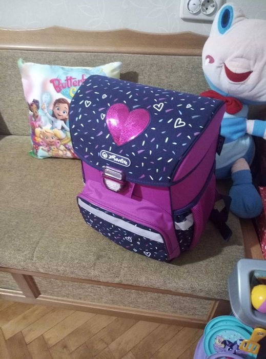 училищна раница за момиче /първи-четвърти клас/   Herlitz