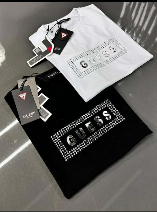 Стилни дамски тениски