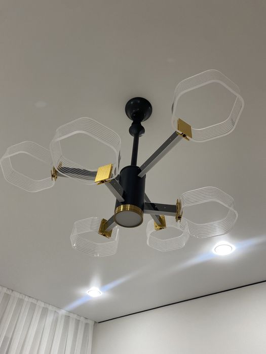 Люстра диодная, 6 ламп