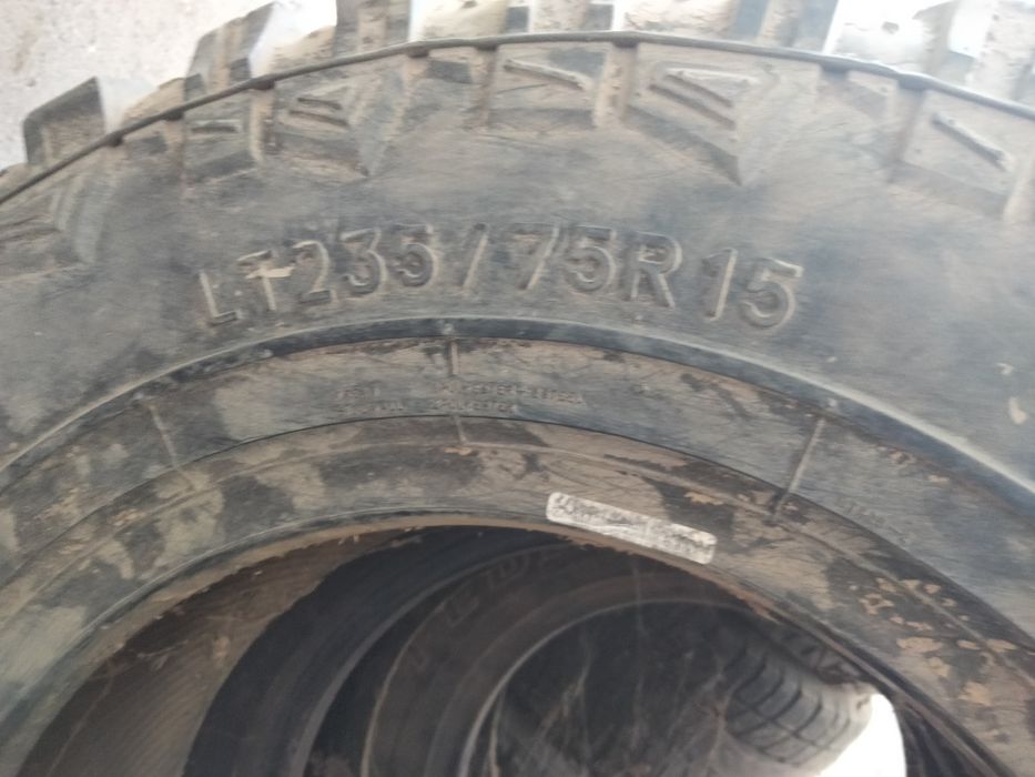 Покрышки 235/75R 15