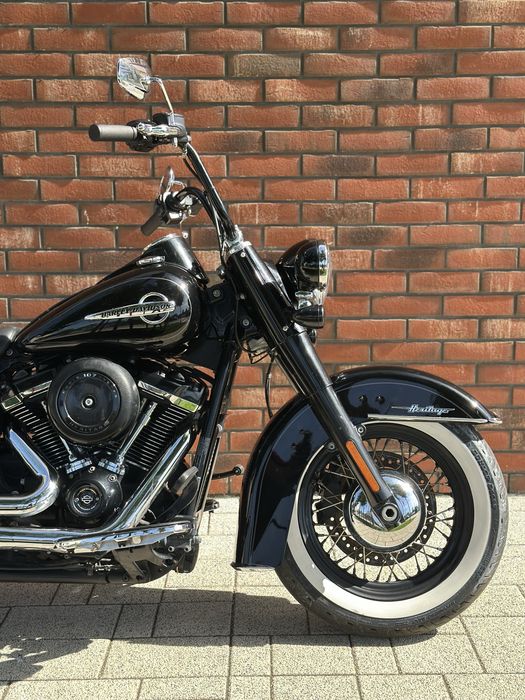 Harley Davidson FLHC Softail Heritage 2019