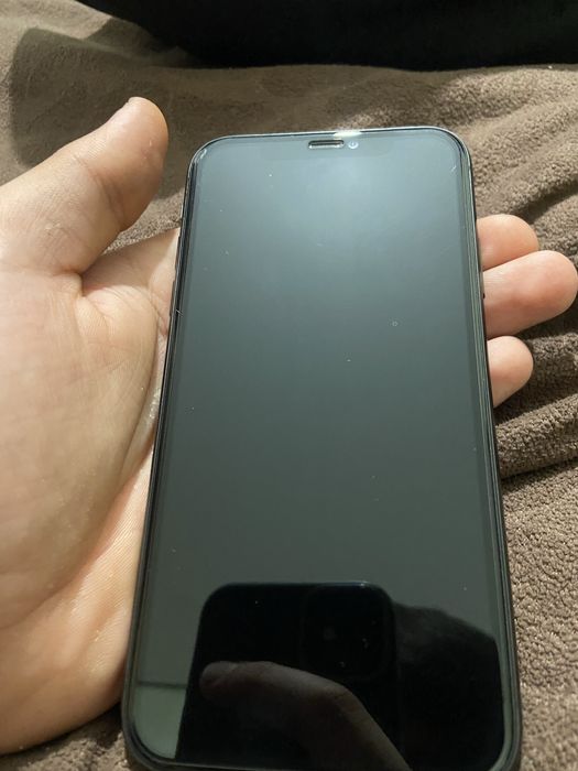 Продам Iphone 11 128 гб