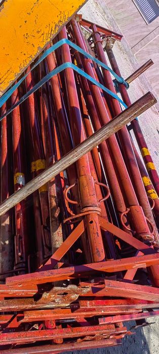 Popi metalici T .uri sau I.uri