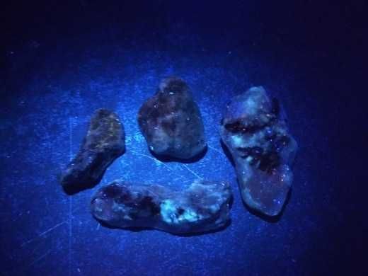 Convoy S2+ cu led UV 365nm Nichia