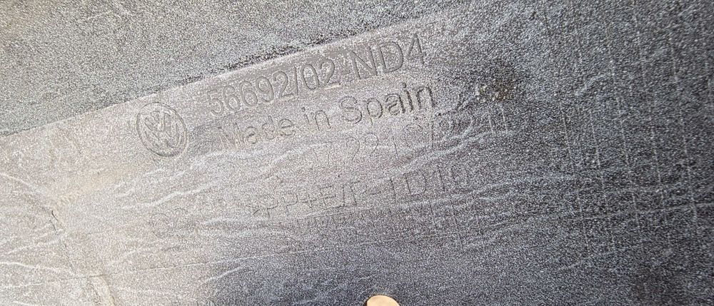 Bara fata VW Taigo 2021 2022 / 2023 2024