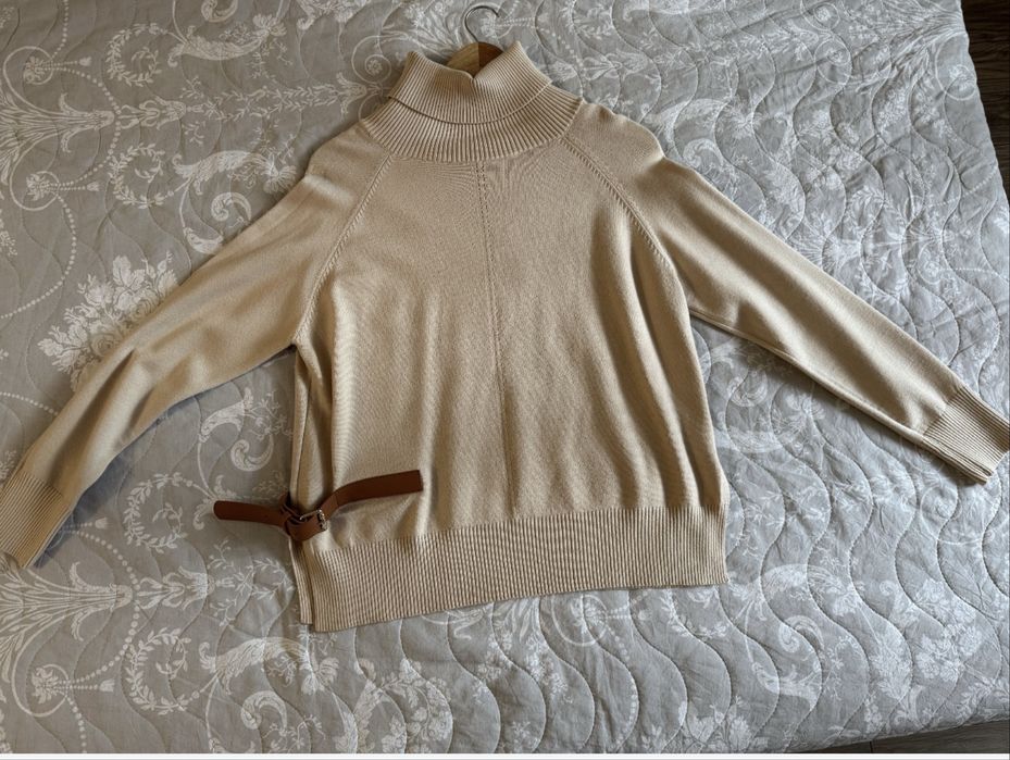 Продам кофты  размеры s,,m,l ( pull&bear, ostin, )