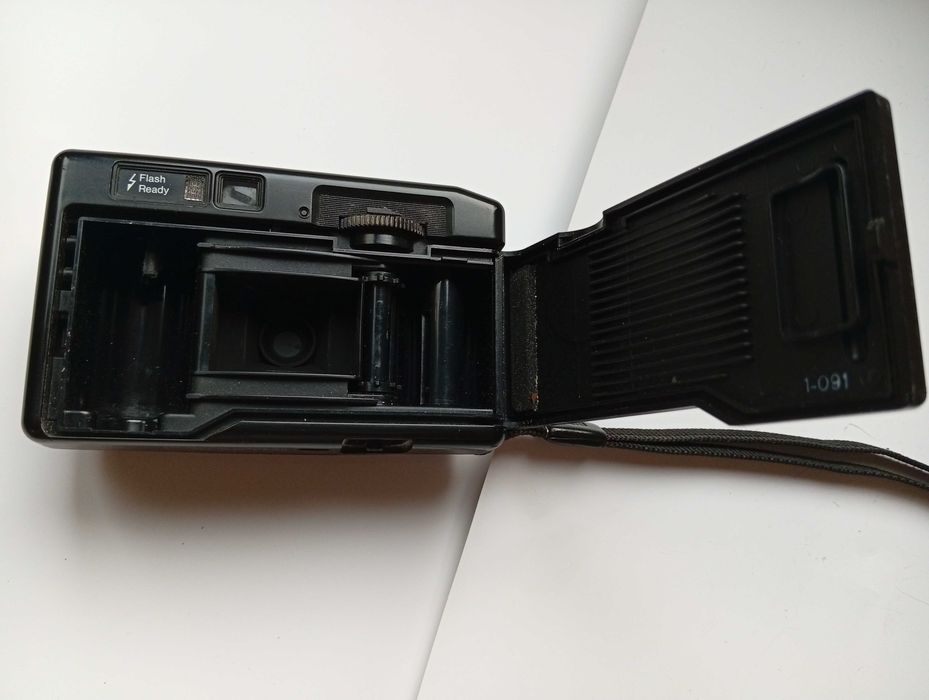 Лентов Фотоапарат-Полуавтомат(Работещ)-ANSCO-Pix Flash