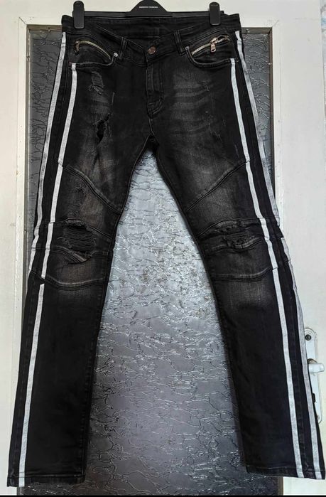 Лот оригинални  Balmain тениска и дънки.