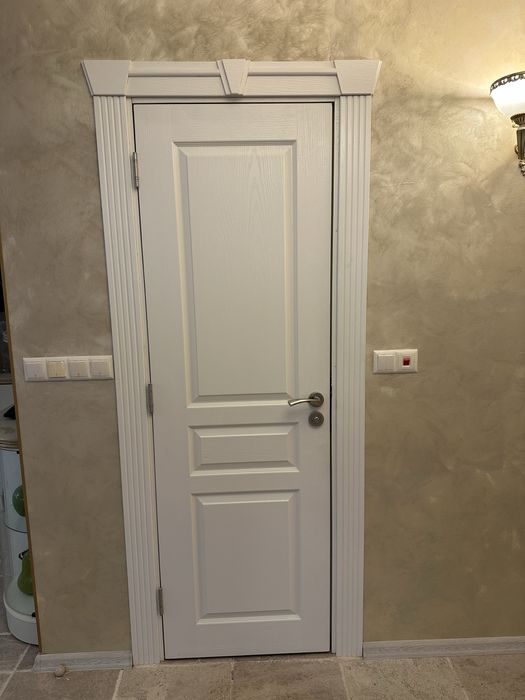 Лукс интериорна врата – RAL 1013, 90x200