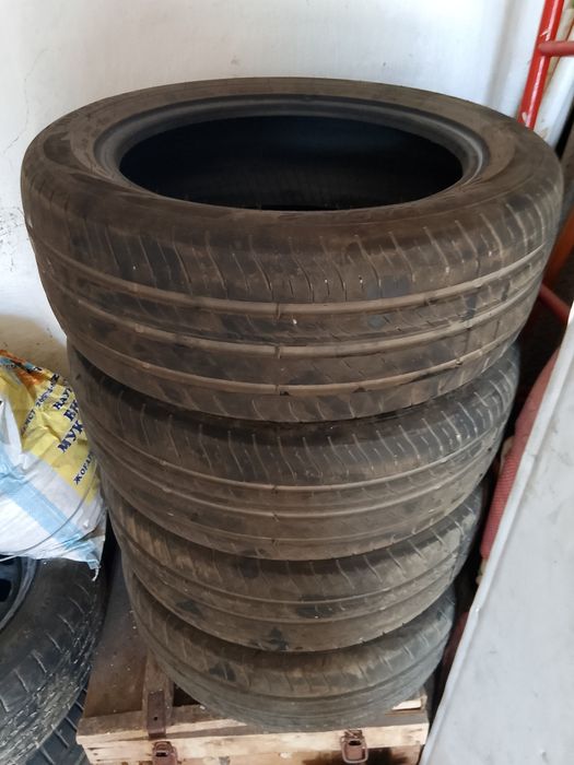 Шины 185/65R15 .