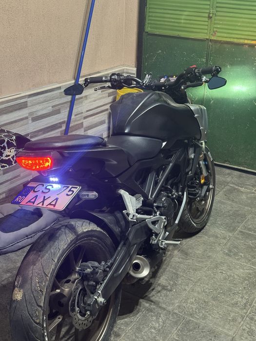 Honda cb125r Neo Sports Café ireprosabil A1