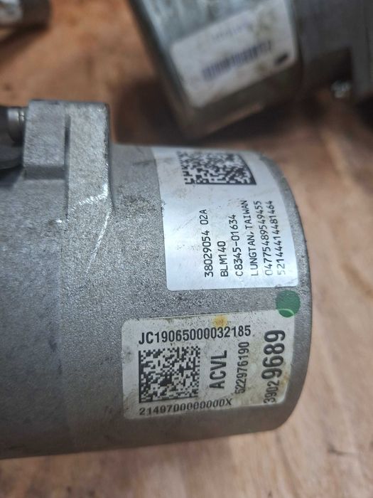 кормилна колона конзола кормилен прът опел корса Д opel corsa D