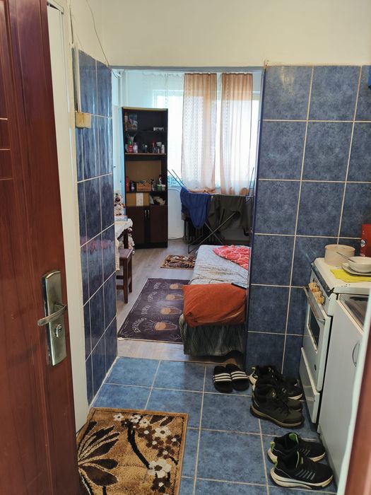 Vând garsoniera  Bd Muncii