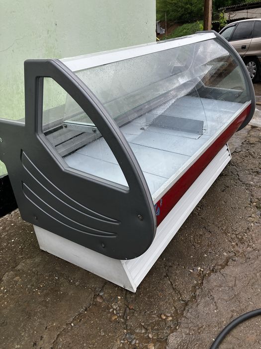 Ветринный холодильник 2 метр