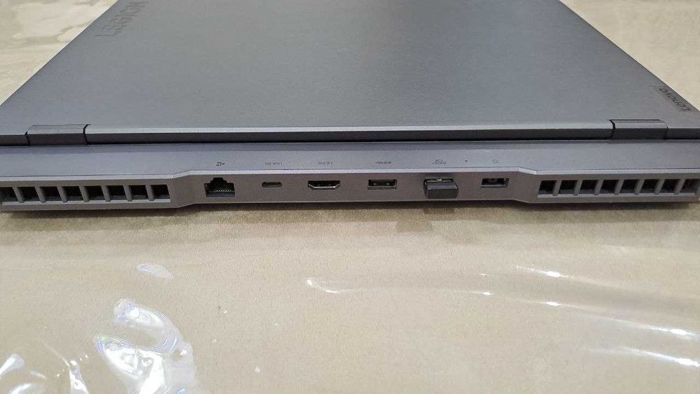 Lenovo Legion 5 1tb/24gb/rtx4060 6gb