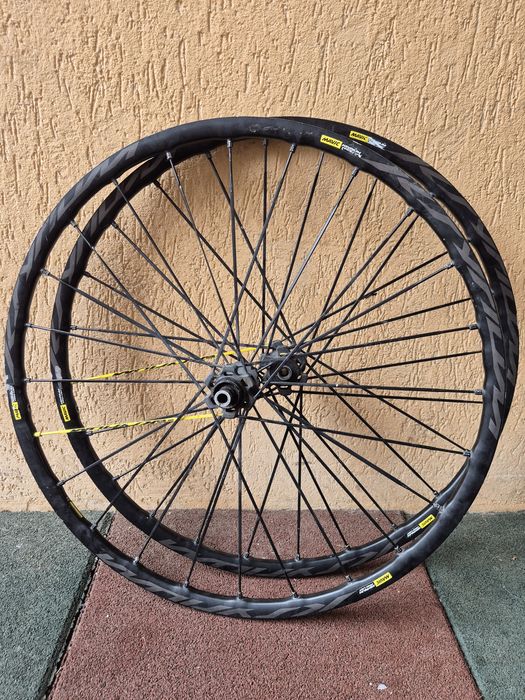 Roti Mavic cursiera