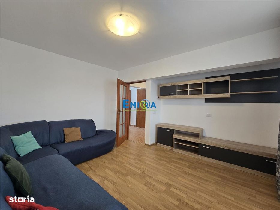 Inchiriere apartament spatios cu 3 camere decomandate. Zona Republicii