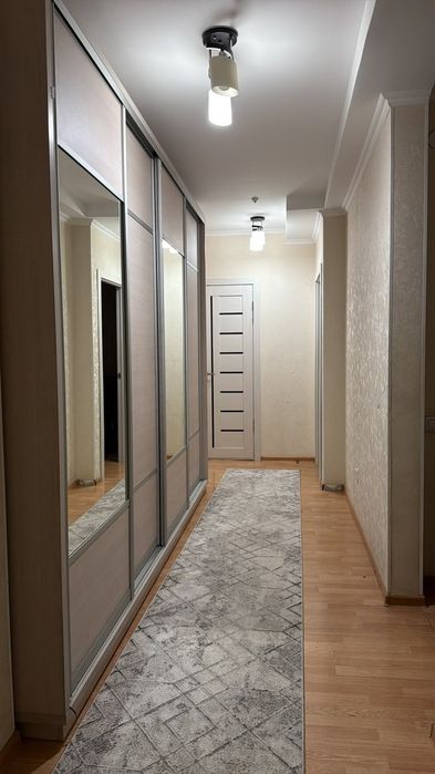 На подселение Алматы арена