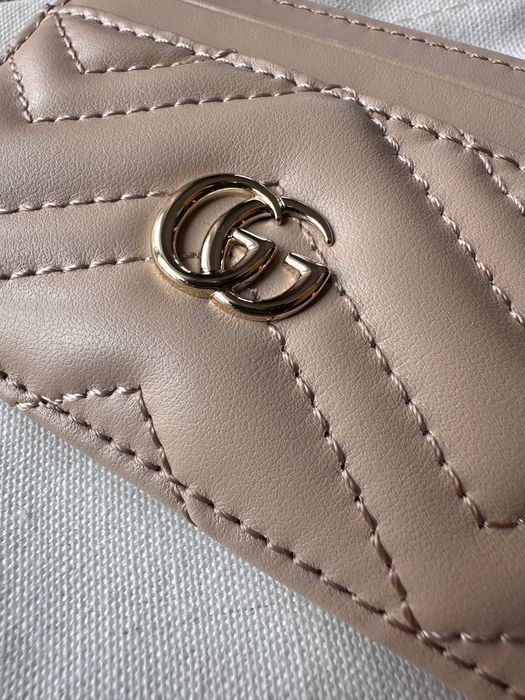 Gucci card holder/ кард фолдър