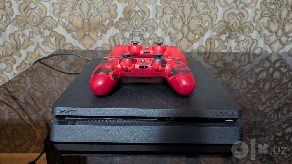 Продам PS4 Slim | PlayStation 4