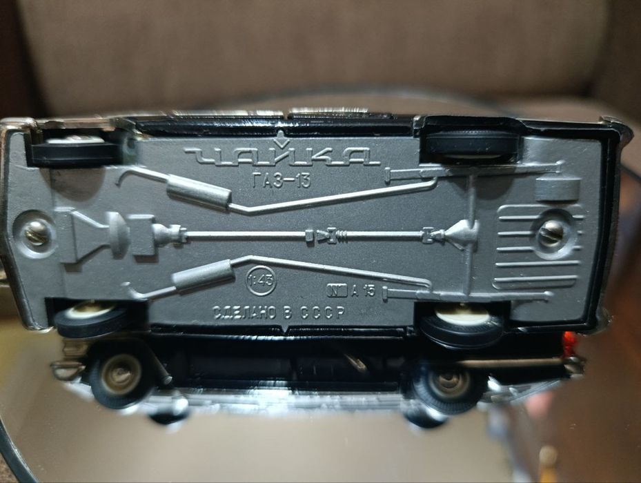 Модель Чайка газ-13 а15  СССР 1/43