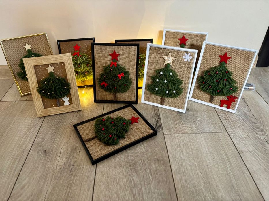 Коледни елхички в рамка