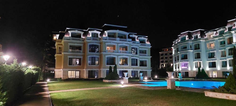 Продава се Двустаен апартамент в к.к. Св.Св. Константин и Елена - 70 кв.м за 2786 €/кв.м - Снимка #2