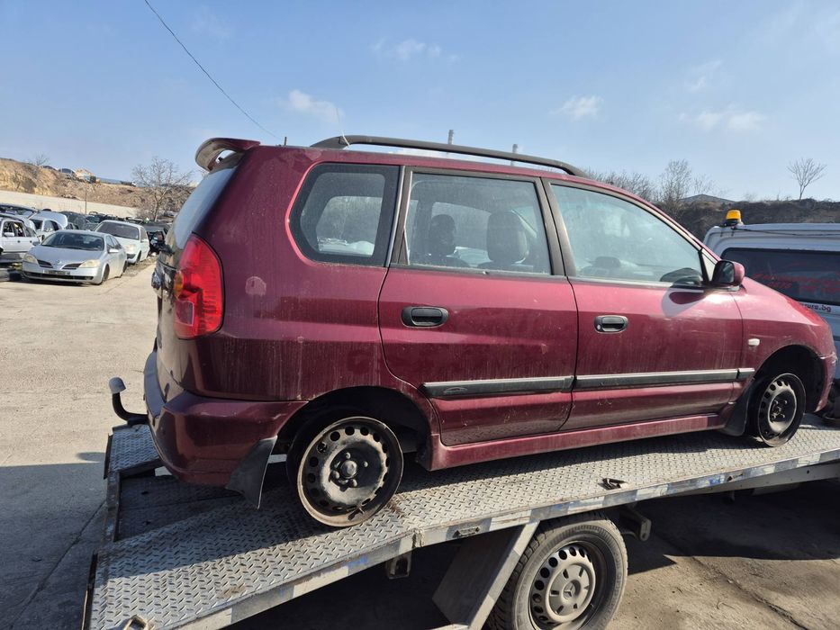 Мицубиши спейстар на части