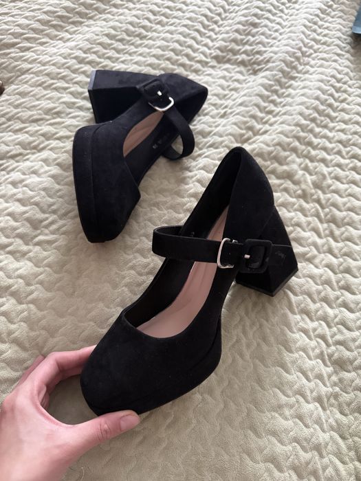 Туфли черные под замшу