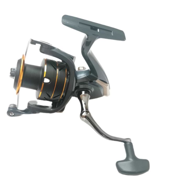 Три макари за дънo, морски риболов и тежък спининг с 6 лагера