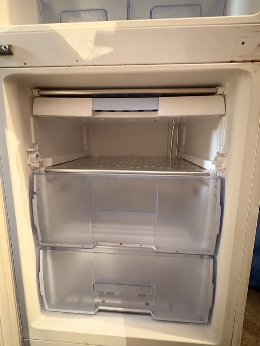 Frigider Arctic utilizat