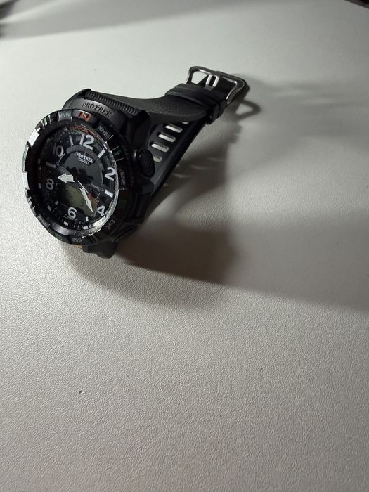 Casio pro trek B50