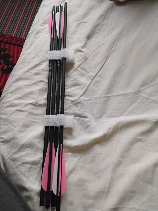 Săgeți pentru arbaletă de 16,18,20,22inch,cu/fara varfuri cu 3lame,noi