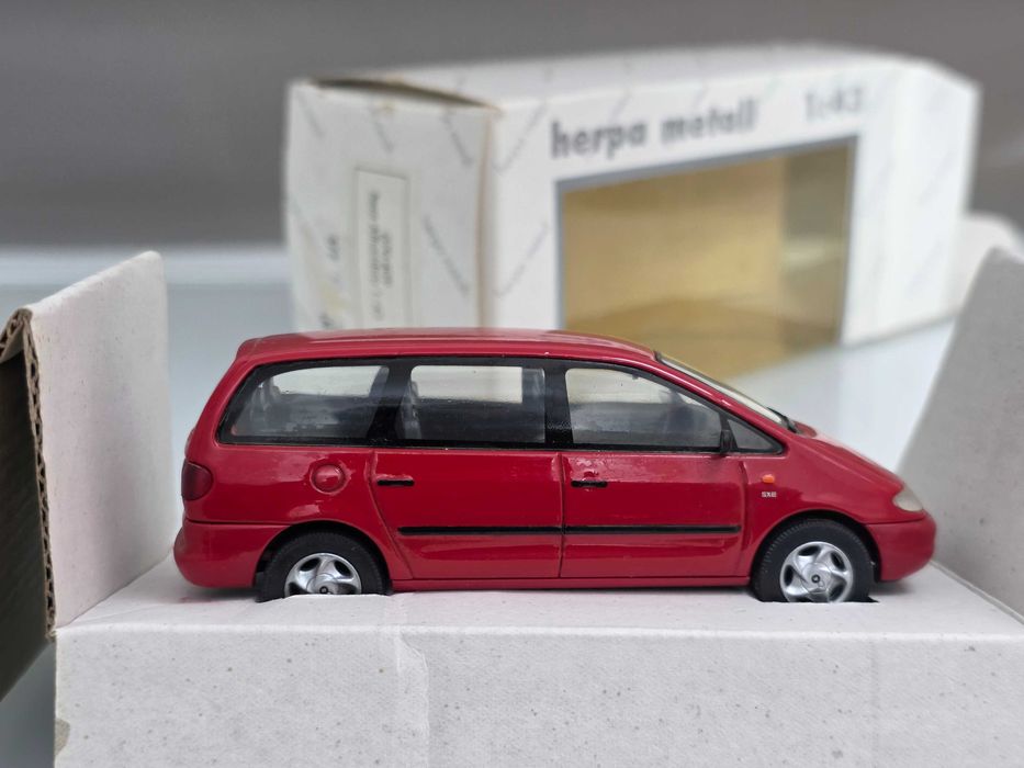 Macheta Auto 1/43 Herpa Metal Seat Alhambra