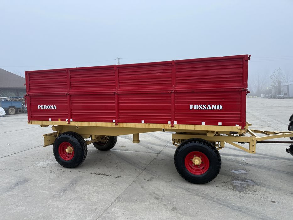 Remorca basculabila 3 parti