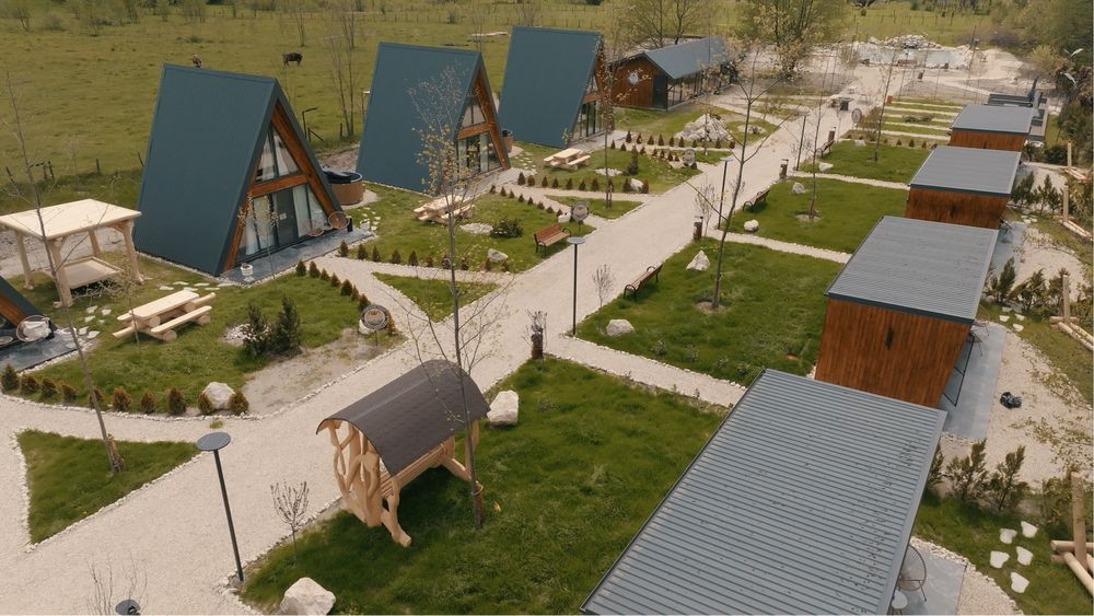 Cabana la munte in RESORT - Afacere la cheie Campulung Chalet - Arges