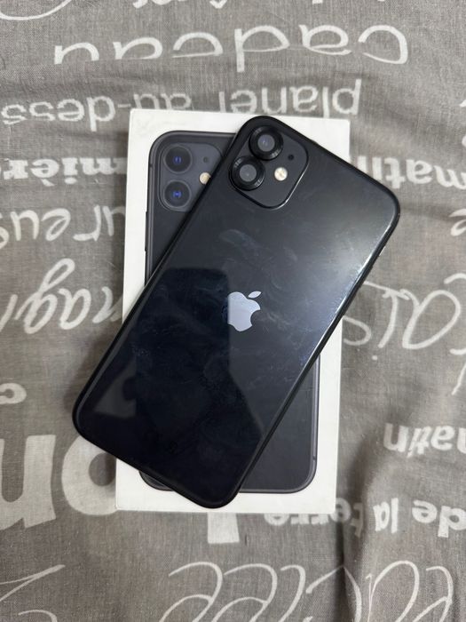 Продам айфон 11 128 Iphone 11