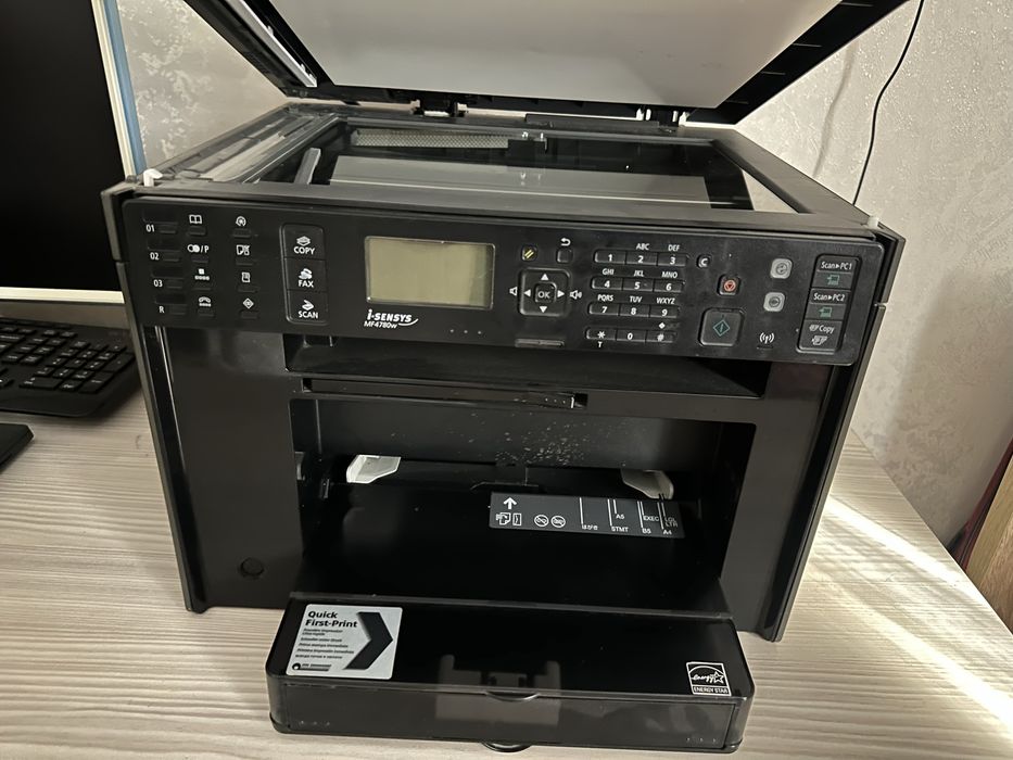 Продаю принтер МФУ Canon i-SENSYS MF4780w.