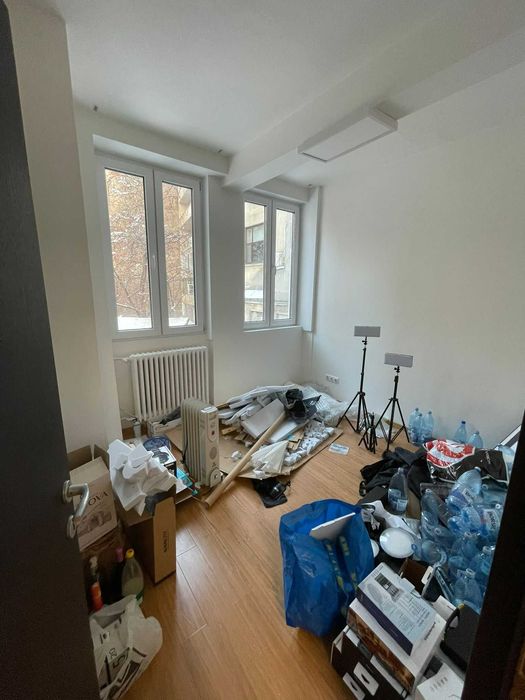 Spatiu birou de Vanzare in bloc UGIR Piata Romana Bucuresti Sectorul 1