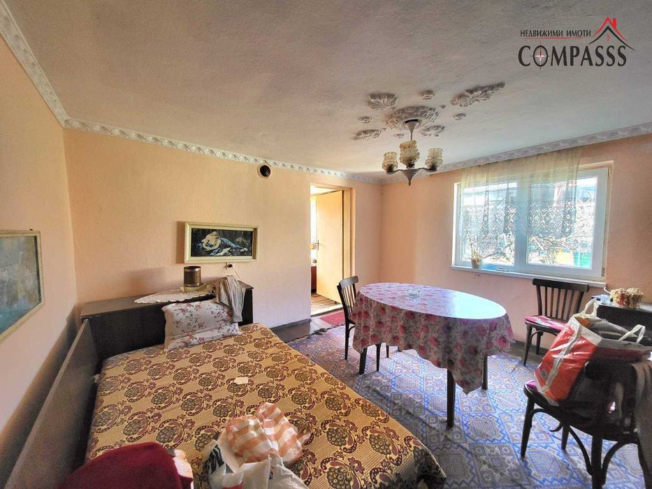 Къща-ЦЕНТЪР, гр. Ген. Тошево - 65000евро!