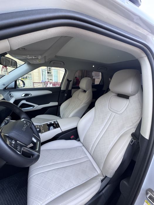 Yuna up Byd 2025